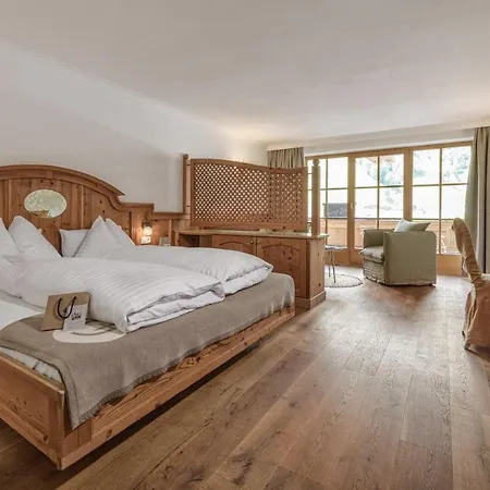 Hotel Alpin Juwel - Bio Und Lifestylehotel Saalbach-Hinterglemm