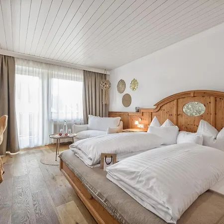 Alpin Juwel - Bio Und Lifestylehotel Saalbach-Hinterglemm