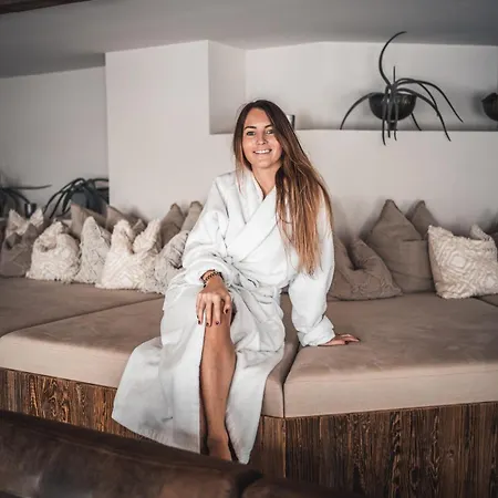 Alpin Juwel - Bio Und Lifestylehotel 萨尔巴赫