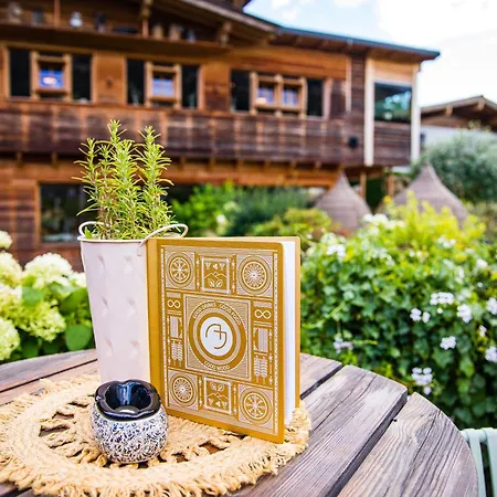 Alpin Juwel - Bio Und Lifestylehotel