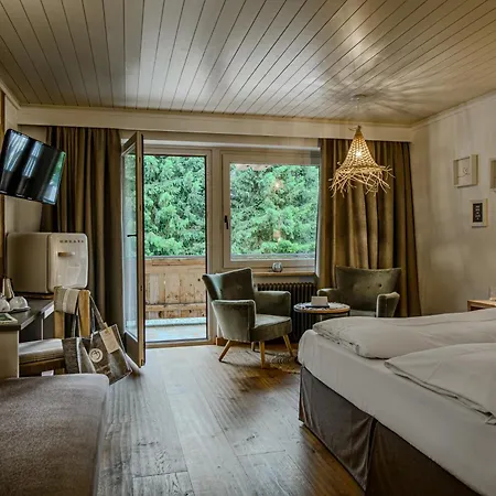 Hotel Alpin Juwel - Bio Und Lifestylehotel Saalbach-Hinterglemm