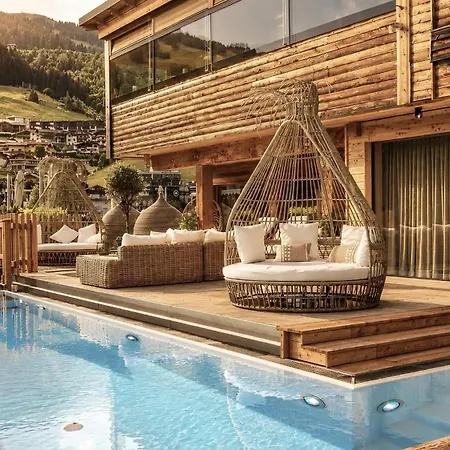 Alpin Juwel - Bio Und Lifestylehotel Saalbach-Hinterglemm