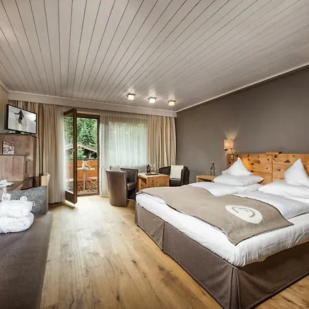 Hotel Alpin Juwel 2*