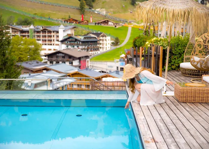 Alpin Juwel - Bio Und Lifestylehotel Saalbach-Hinterglemm